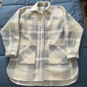 NWT DSG X TWITCH + ALLISON Women's Plaid Knit Shirt Jacket - Cream/Blue - Medium